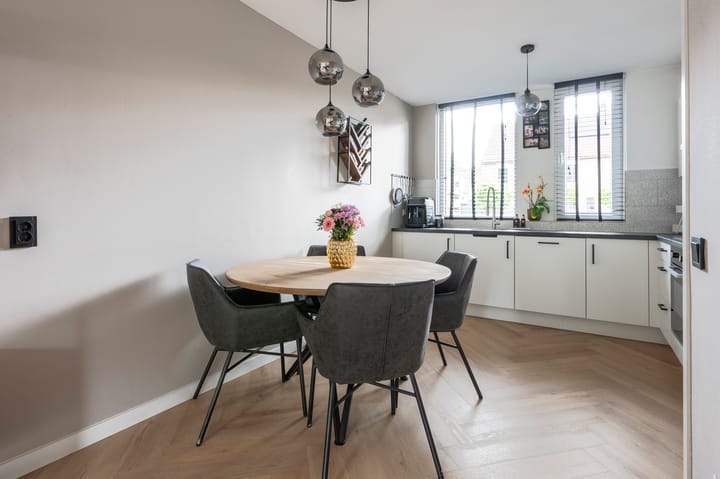 Foto 9 van Kuifmees 87