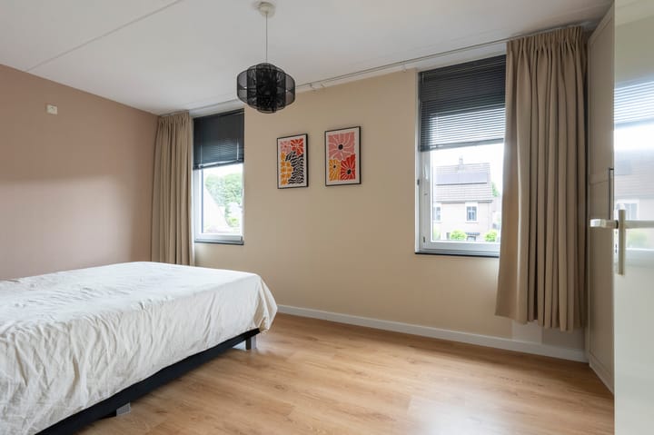 Foto 15 van Kuifmees 87