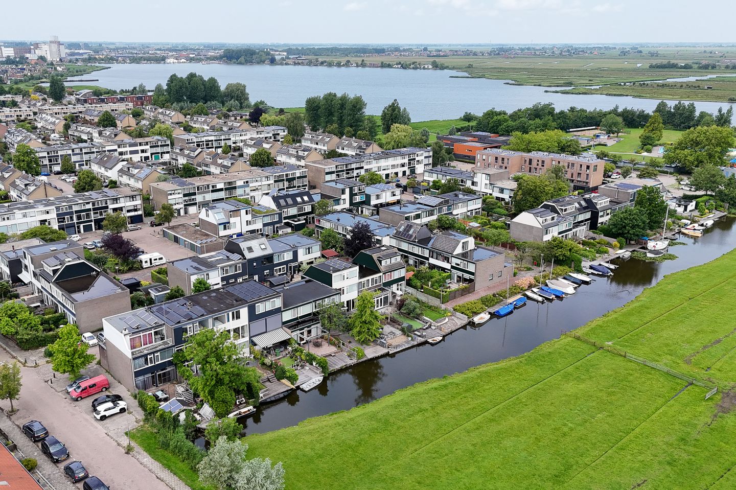 Foto 1 van Roerdompstraat 26