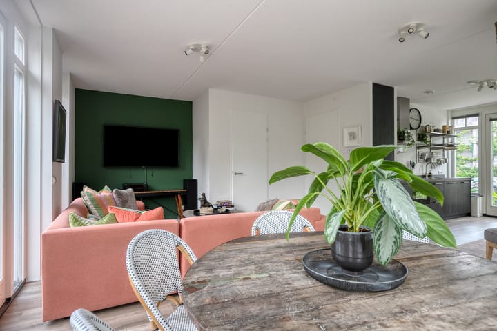 Foto 6 van Spoorstraat 9