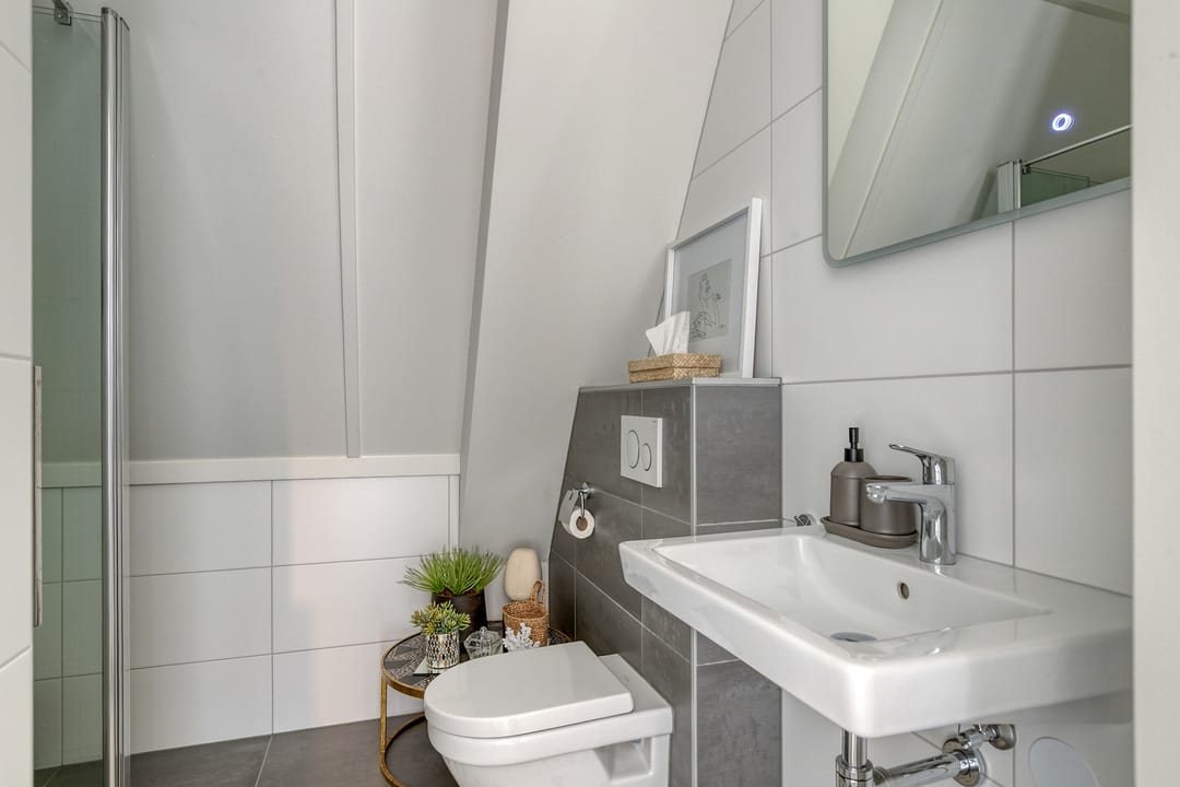 Foto 28 van Spoorstraat 9