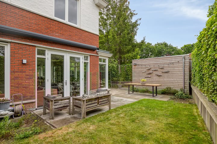 Foto 33 van Spoorstraat 9