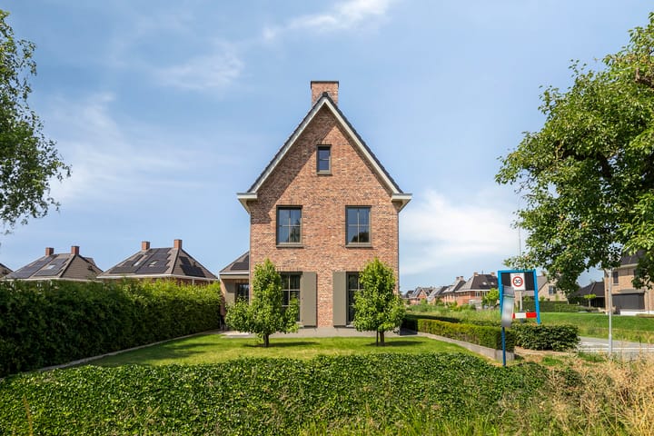 Foto 7 van G J Brenkmanlaan 38