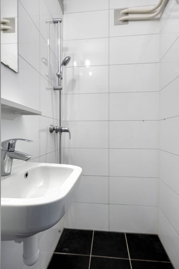 Photo 12 of Einsteinstraat 101