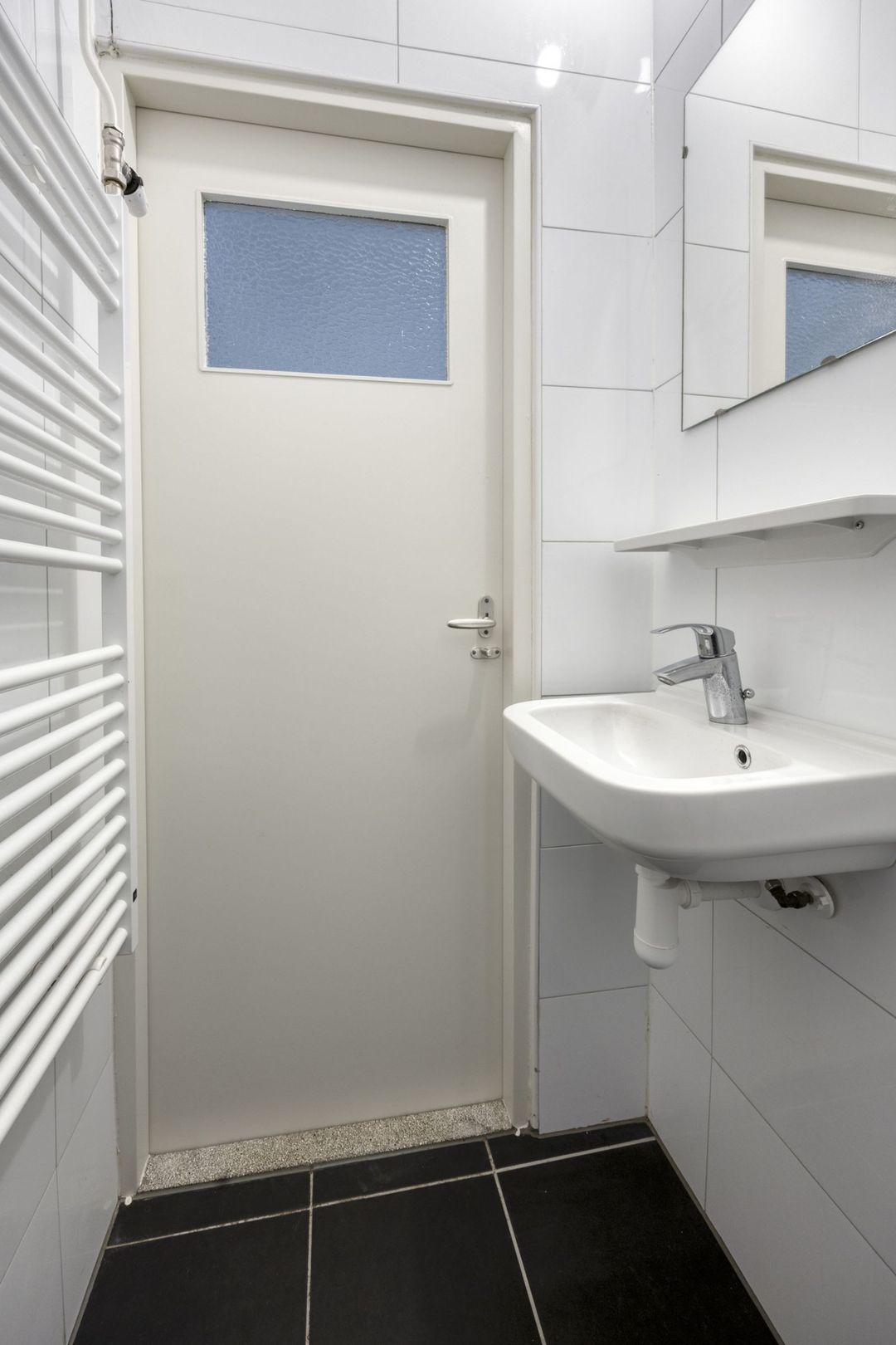 Photo 13 of Einsteinstraat 101