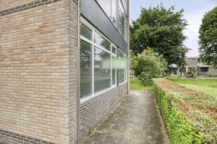 Photo 16 of Einsteinstraat 101