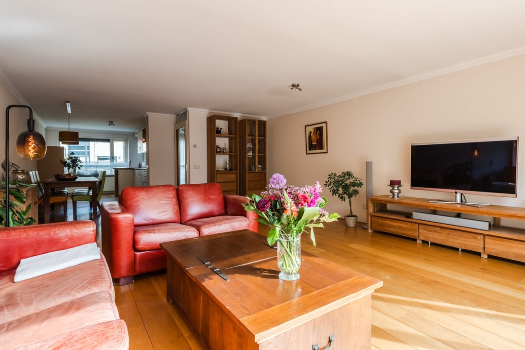 Foto 11 van Avondrood 16