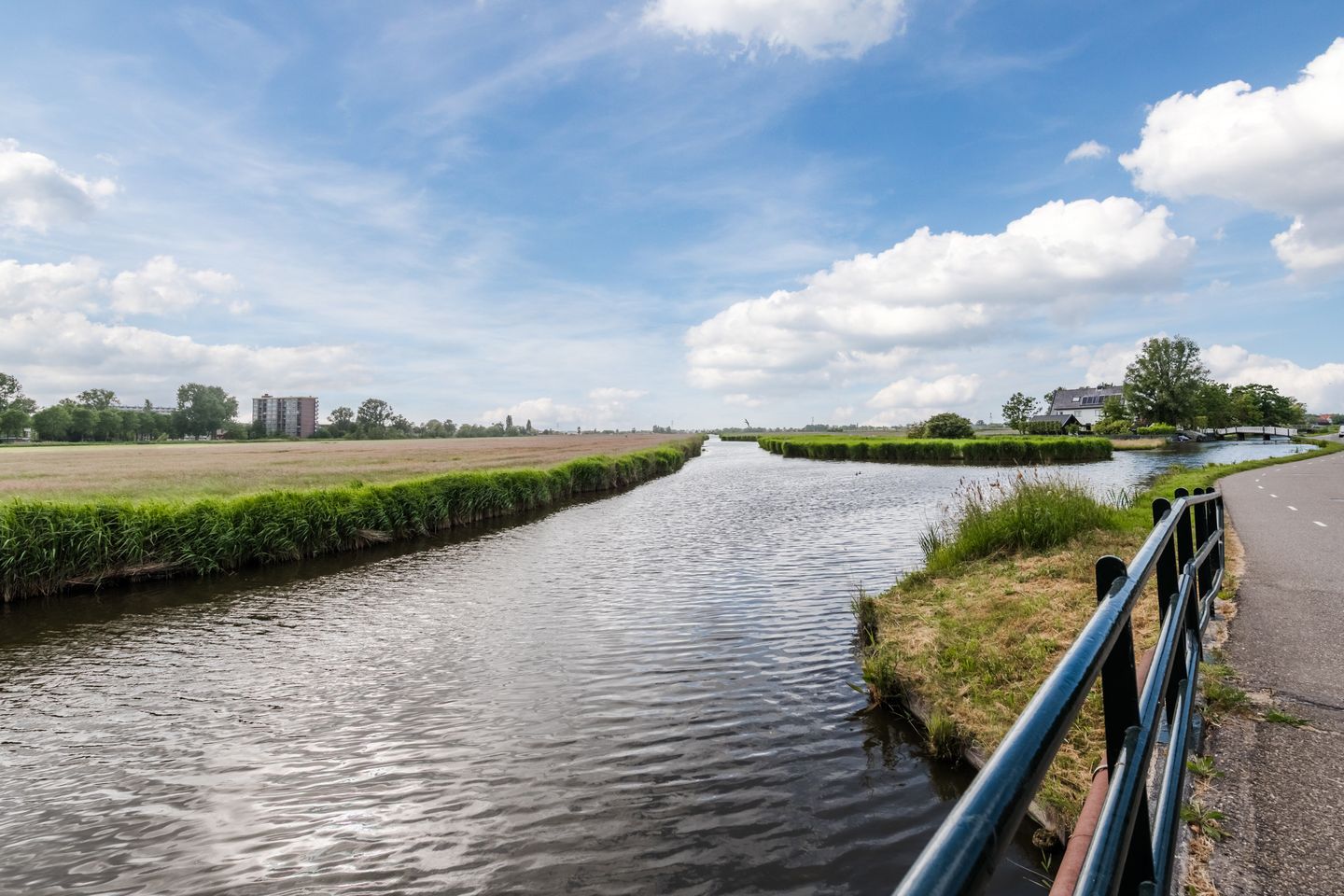 Foto 44 van Avondrood 16