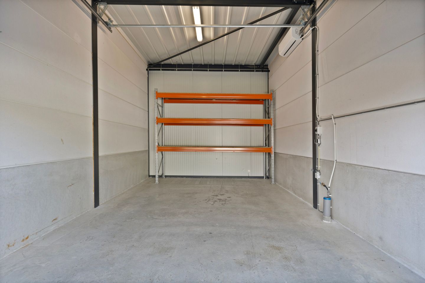 View photo 5 of Spinding 38