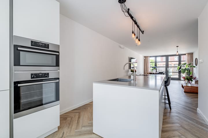 Foto 9 van Bertus Aafjeslaan 44