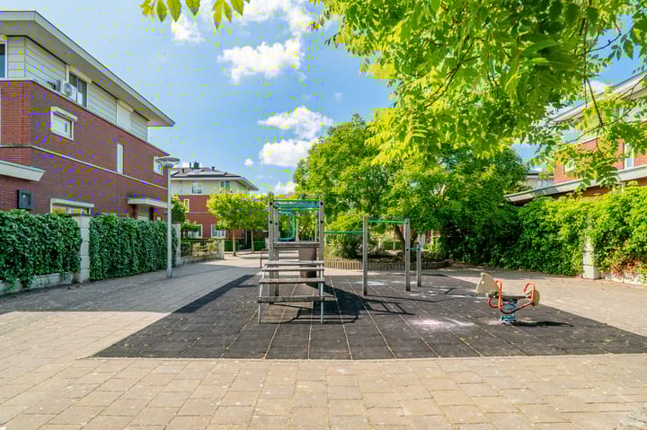 Foto 37 van Bertus Aafjeslaan 44