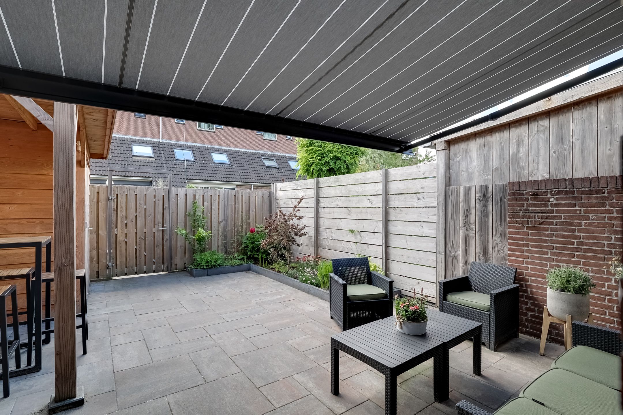 Foto 12 van Klagerstuin 36