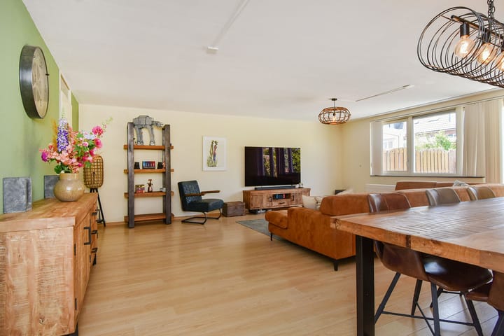 Foto 11 van Peursumstraat 13