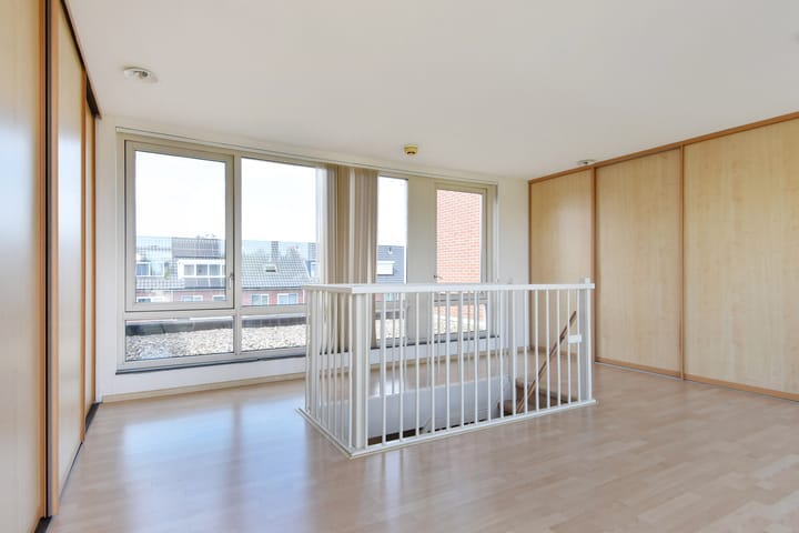 Foto 30 van Peursumstraat 13