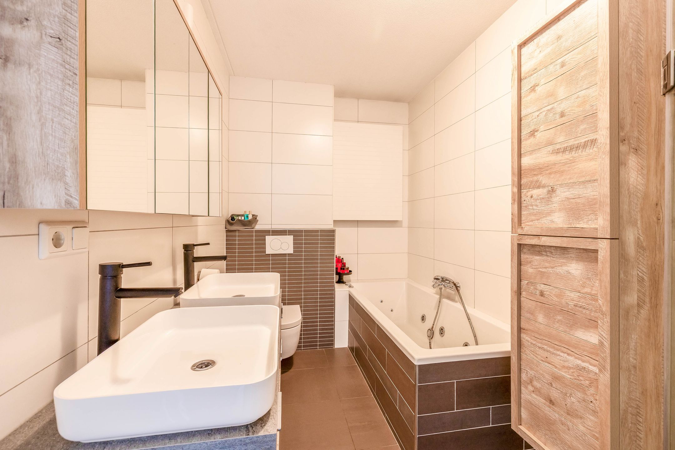 Foto 21 van Ambachtssingel 90