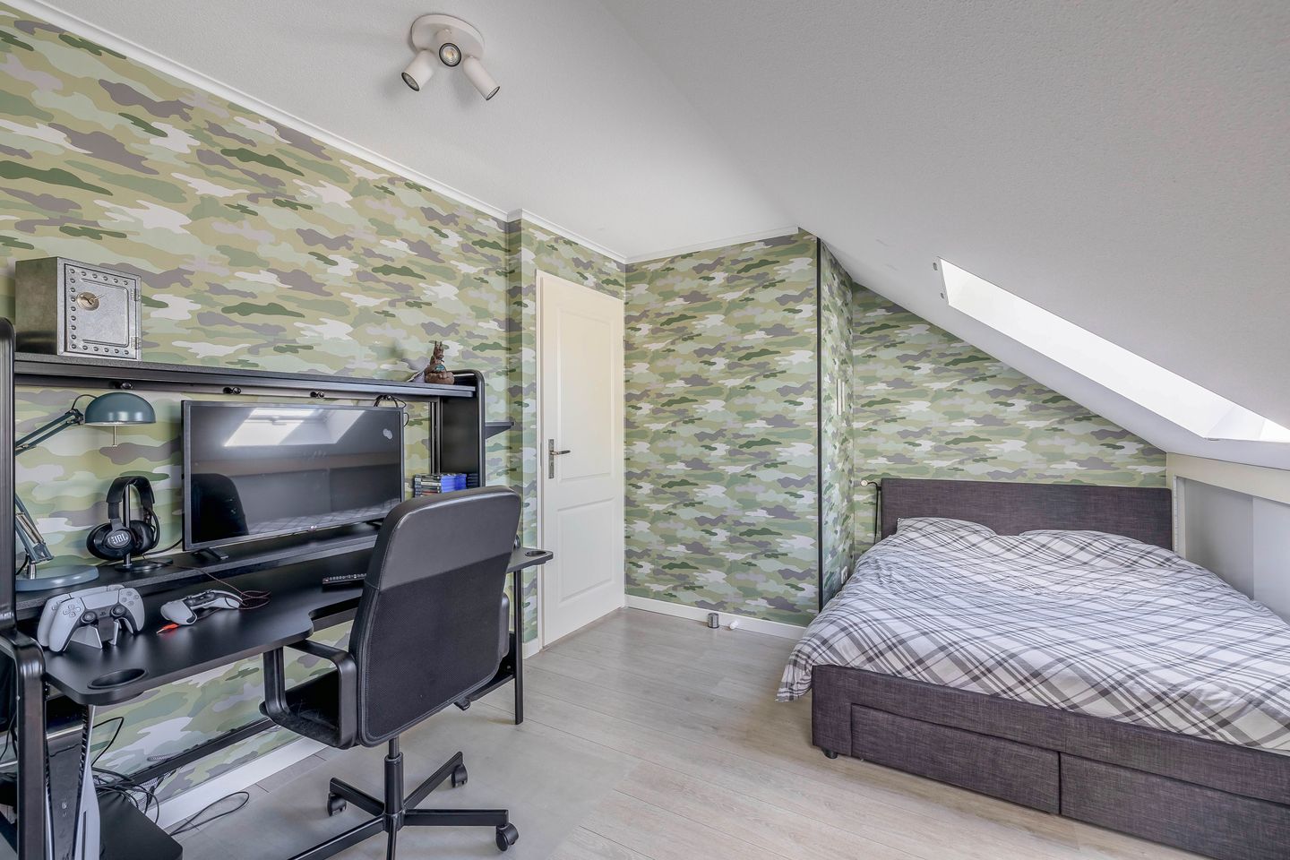 Foto 29 van Ambachtssingel 90