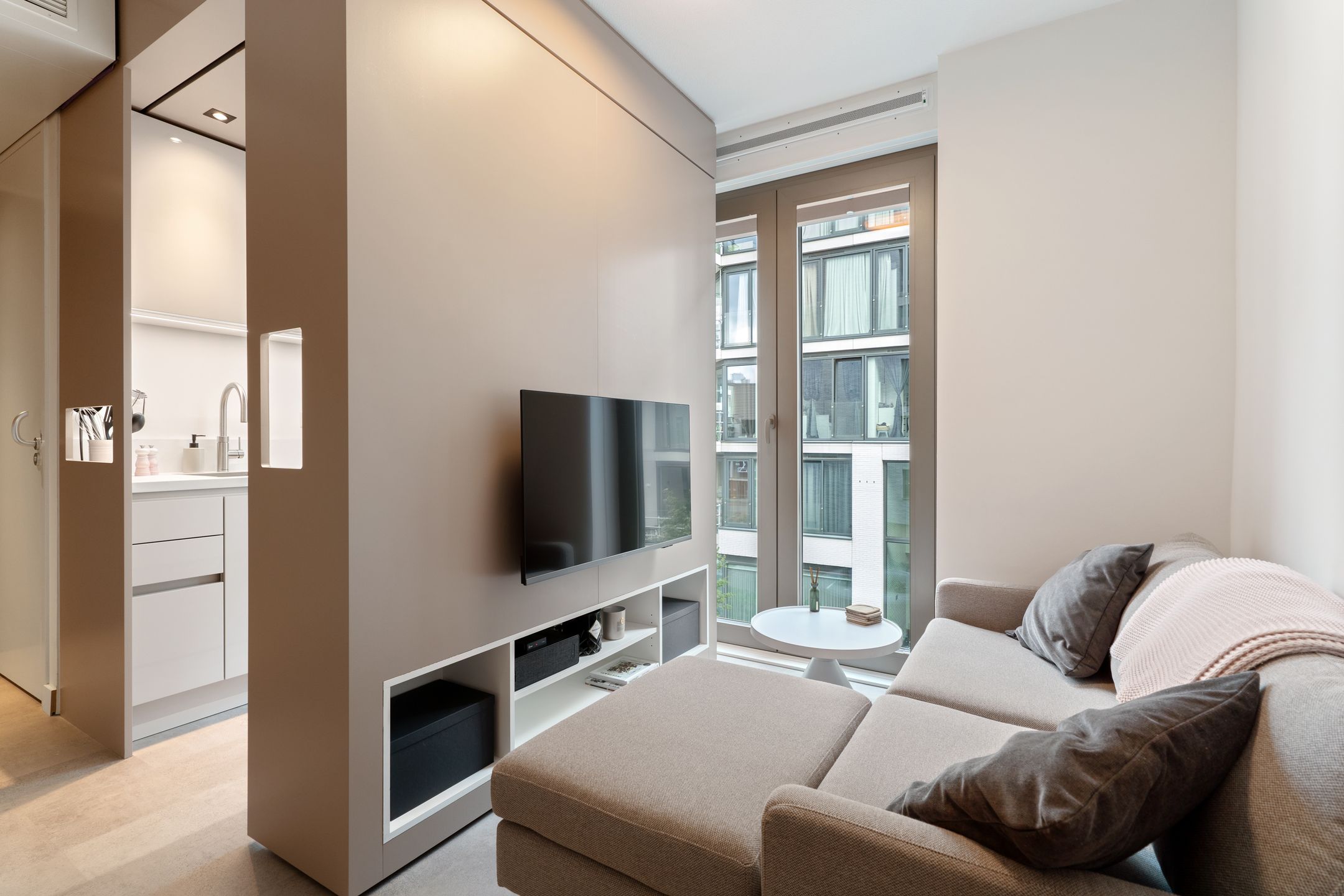 Photo 9 of Cruquiusweg 79-B6