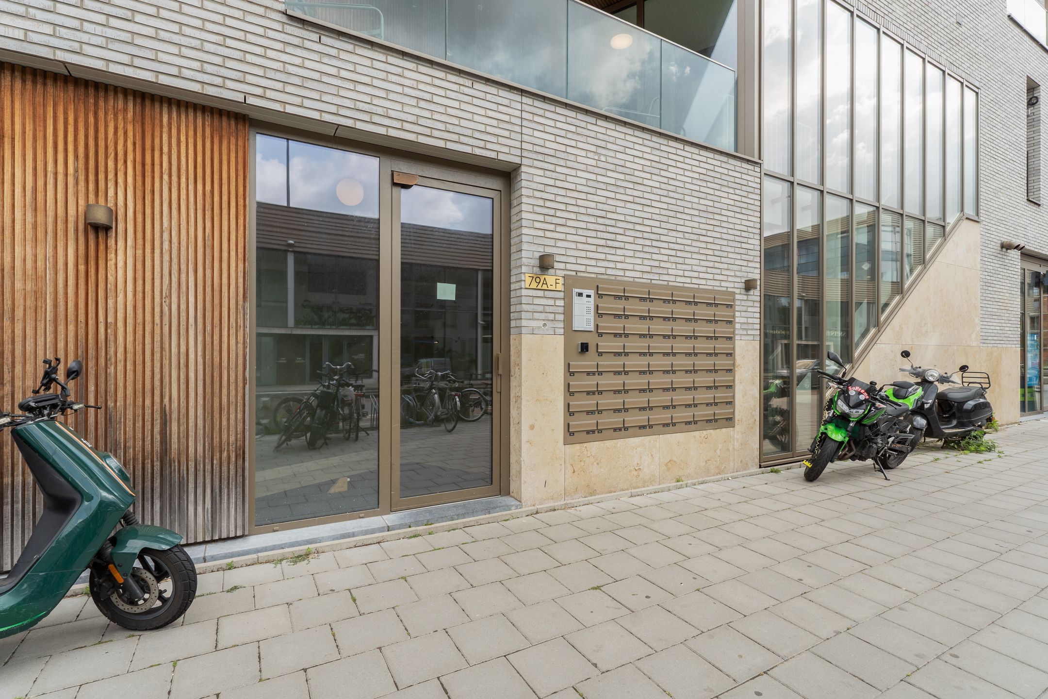 Photo 18 of Cruquiusweg 79-B6