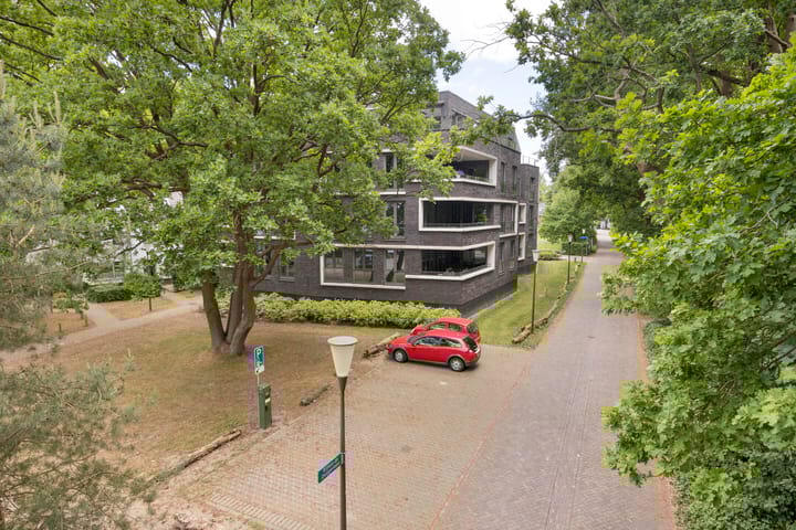 Photo 45 of Willem de Zwijgerlaan 24