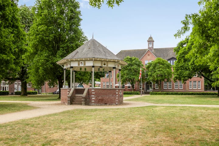 Photo 50 of Willem de Zwijgerlaan 24