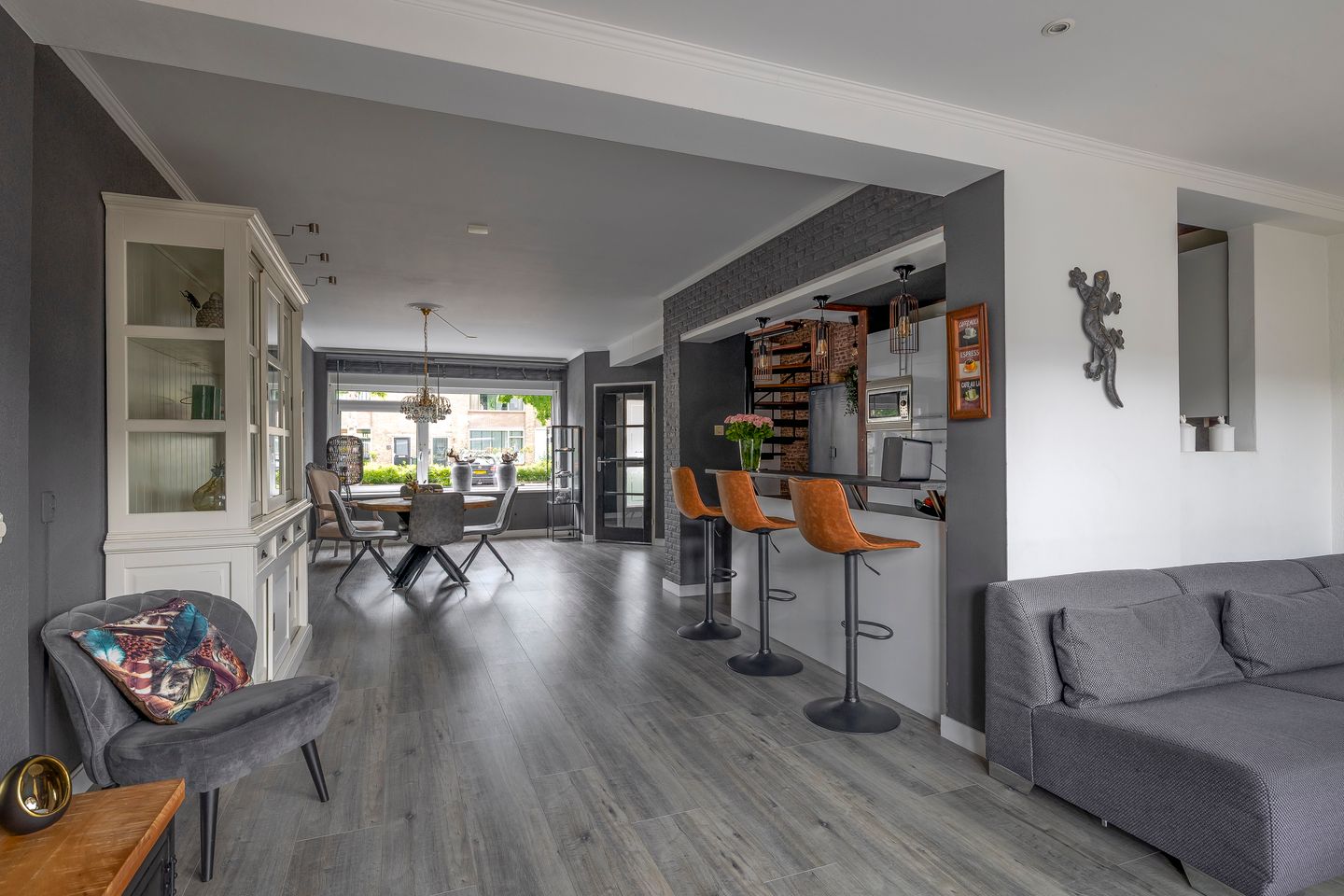 Photo 4 of Reinier de Graafstraat 5