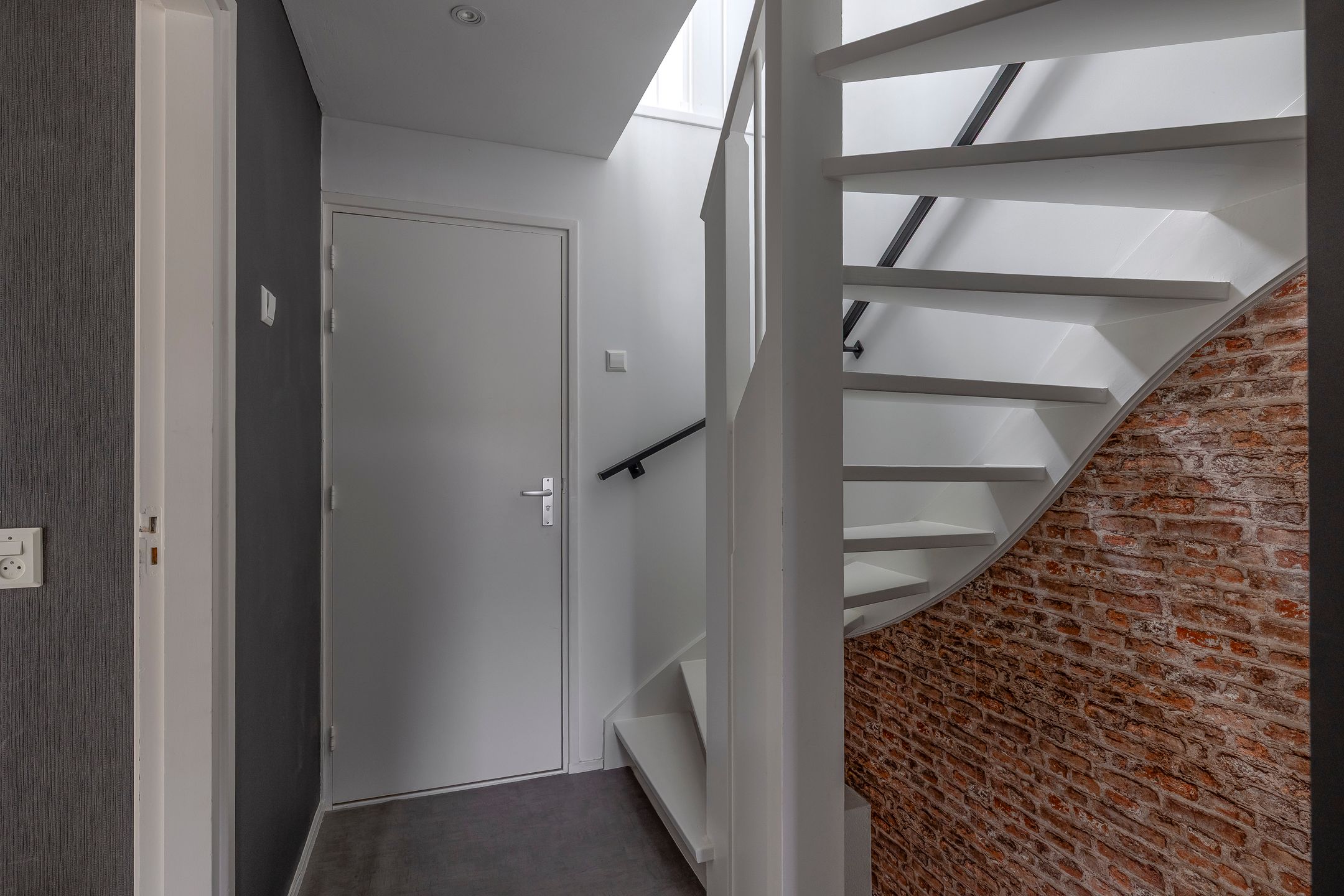 Photo 21 of Reinier de Graafstraat 5