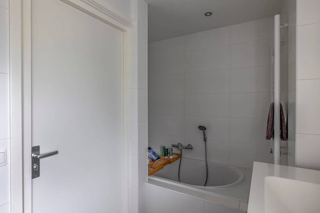 Photo 23 of Reinier de Graafstraat 5