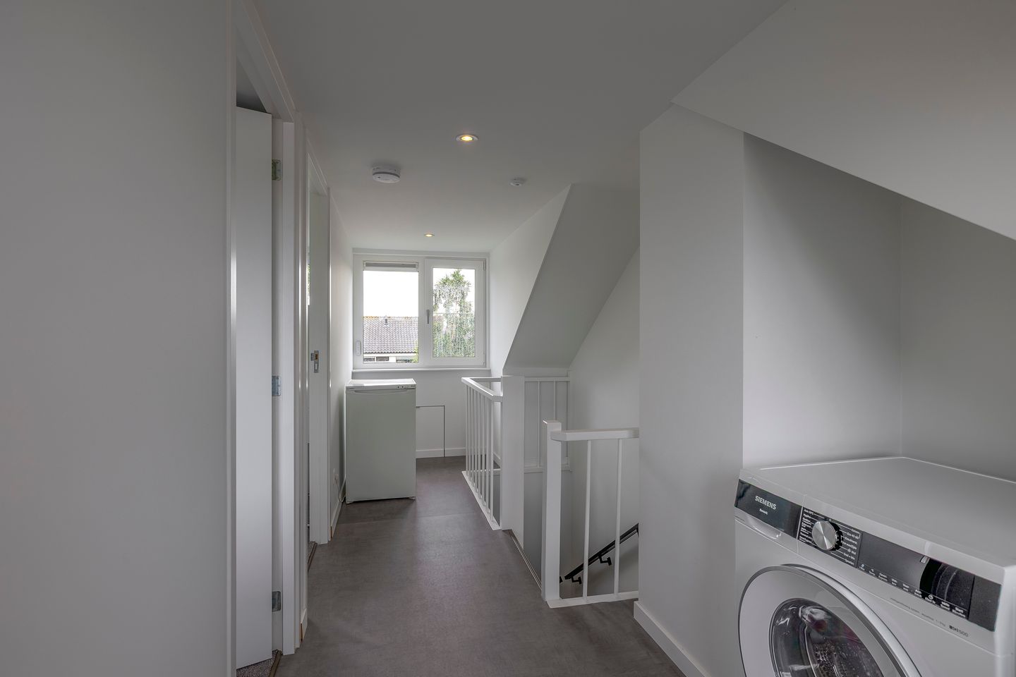 Photo 29 of Reinier de Graafstraat 5