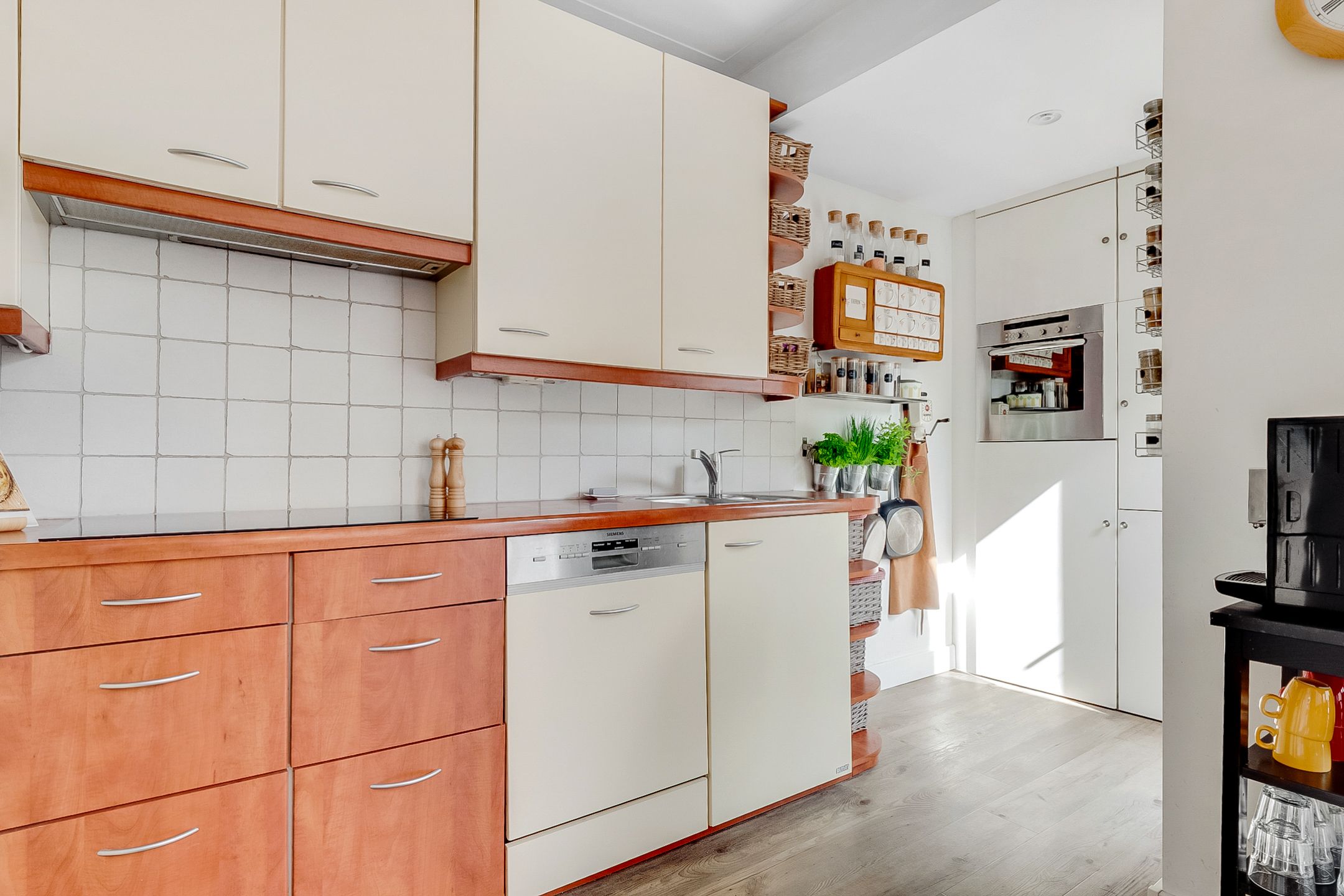 Foto 12 van Jan Tooropstraat 16