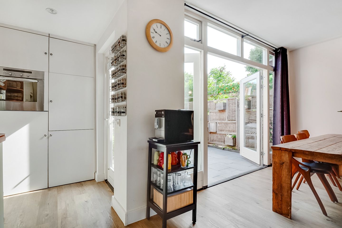 Foto 14 van Jan Tooropstraat 16