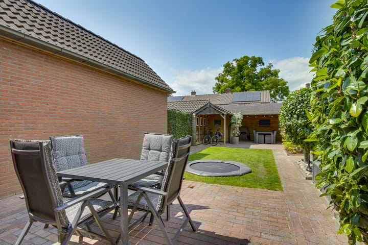 Photo 5 of Schoolstraat 12