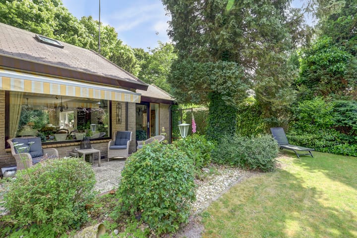 Foto 35 van Chloralaan 11