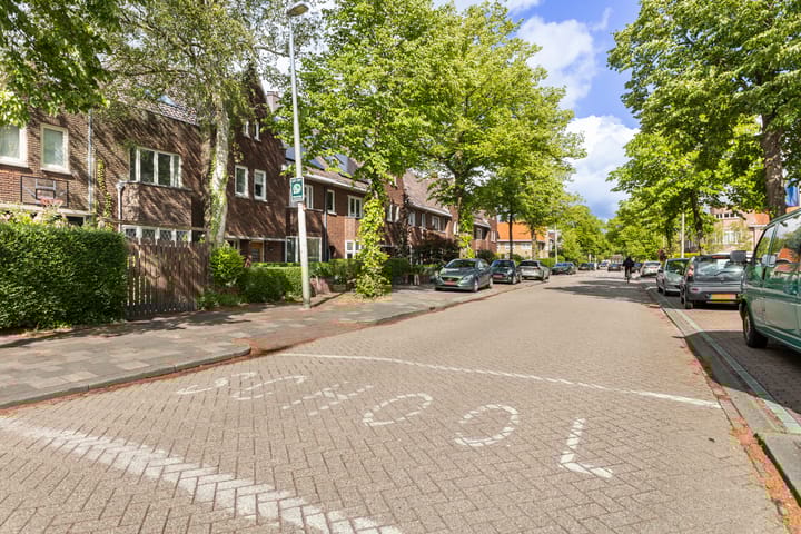 Foto 8 van Leeuwerikstraat 34