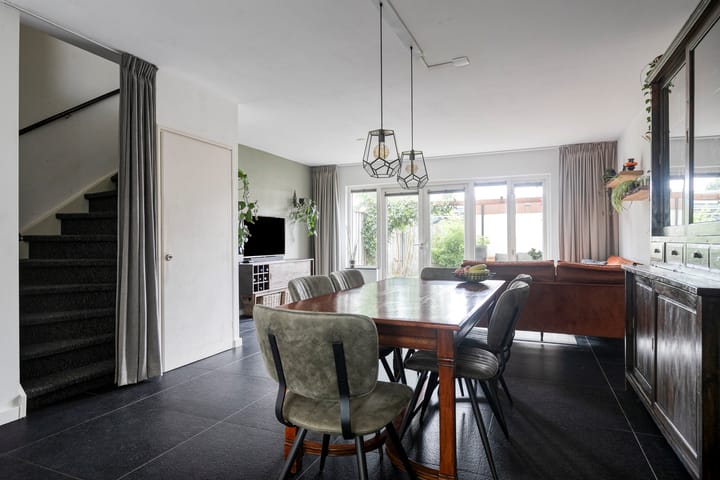 Photo 10 of Vijverlaan 39