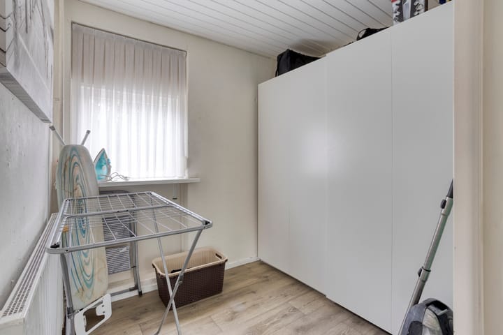 Photo 24 of Lindehoutstraat 17