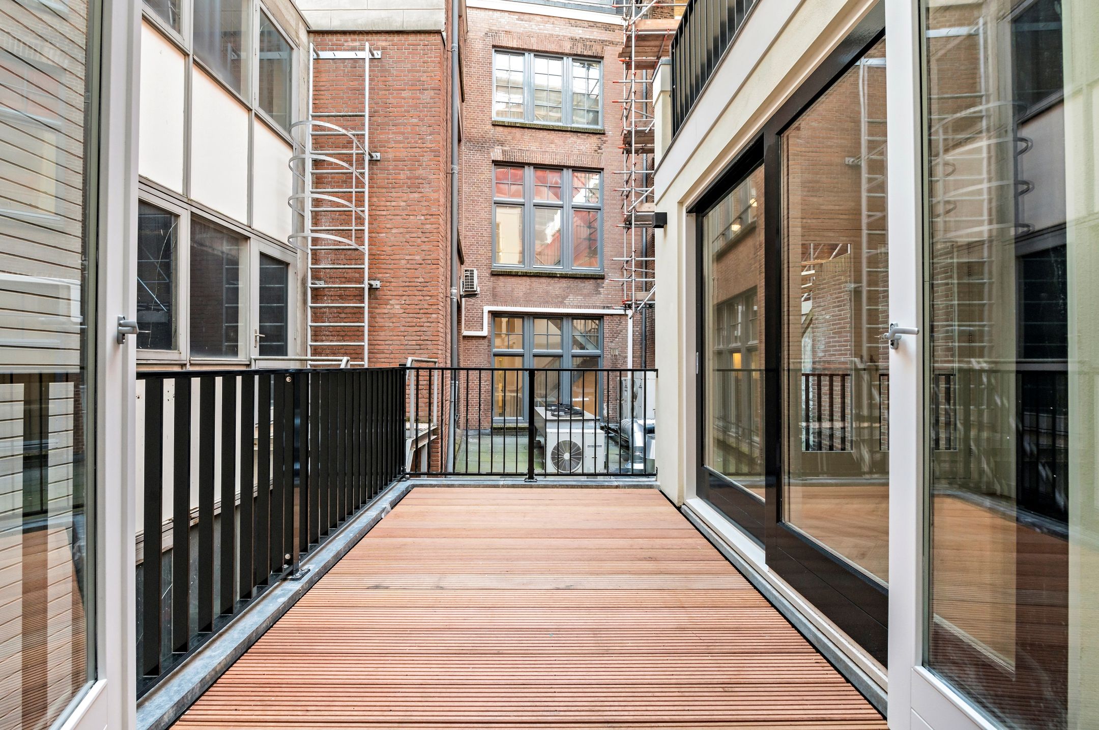 Foto 18 van Spuistraat 65-B