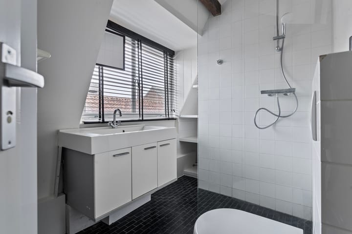 Foto 12 van Berewoutstraat 1-A