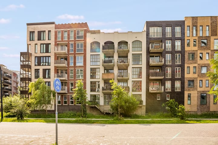 Foto 1 van Charley Tooropgracht 117