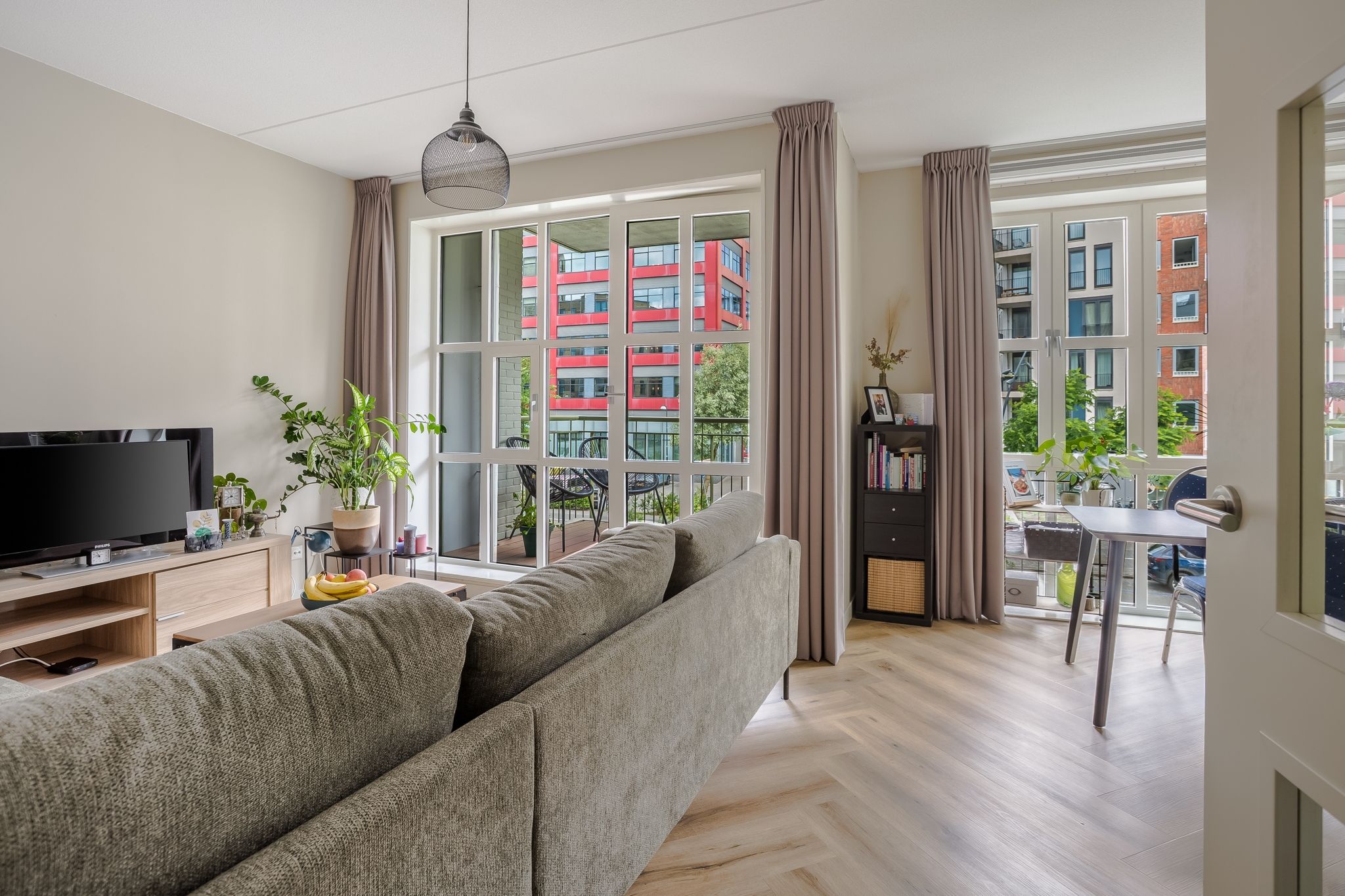 Foto 6 van Charley Tooropgracht 117