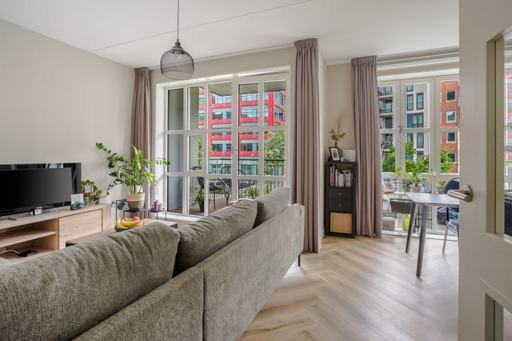 Foto 6 van Charley Tooropgracht 117