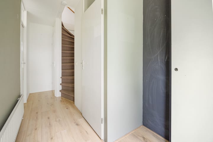 Foto 11 van Atalanta 27