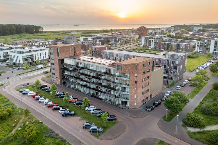 Beneluxlaan 784