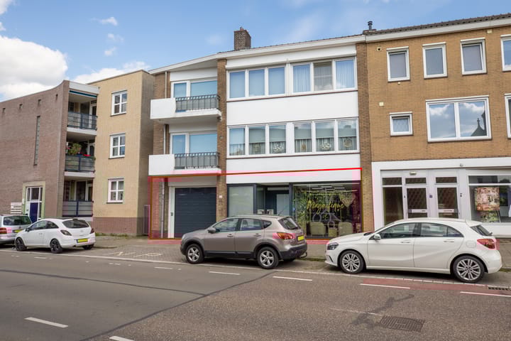 Photo 2 of Lindenlaan 14