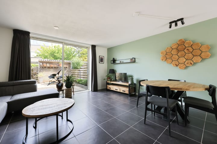 Foto 2 van Charlotte Köhlertuin 37