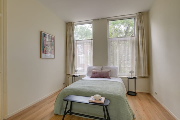 Foto 12 van Prins Hendrikstraat 34-A