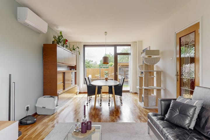 Foto 8 van Herderstraat 36