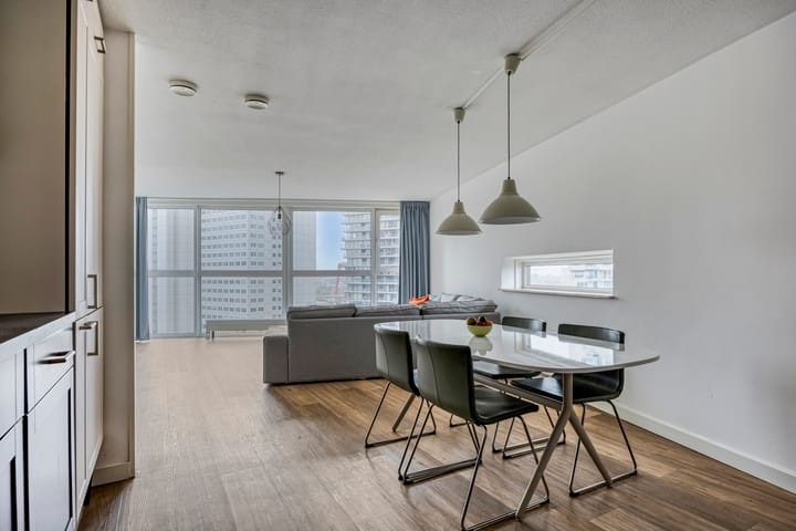 Photo 9 of Jufferstraat 212