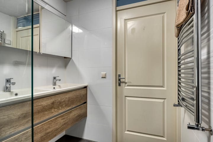 Photo 20 of Jufferstraat 212