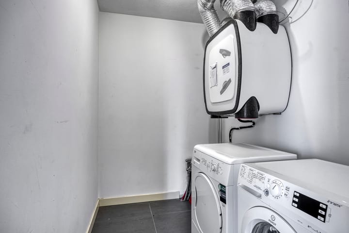 Photo 22 of Jufferstraat 212