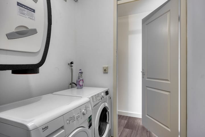 Photo 23 of Jufferstraat 212